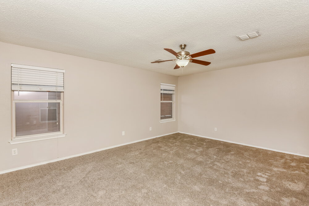 Building Photo - 10024 Chapel Rock Dr