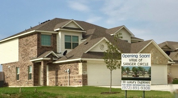 New Construction Duplex Available for Rent . Image shown is not exact unit available. - 4928 villas drive