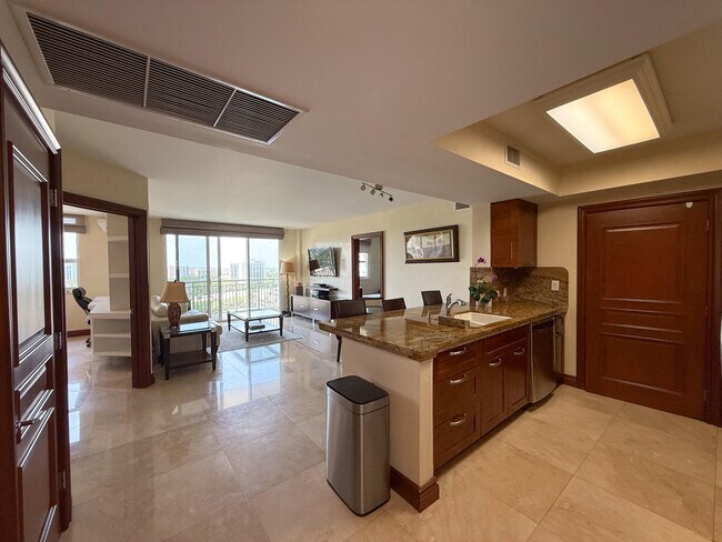Building Photo - 19501 W Country Club Dr