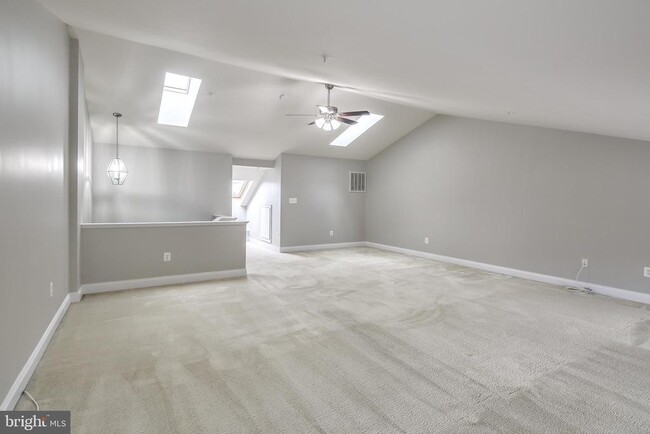Building Photo - 2260 Brimstone Pl