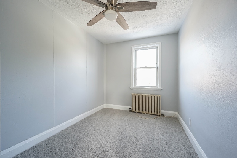 Building Photo - 809 Braeside Rd