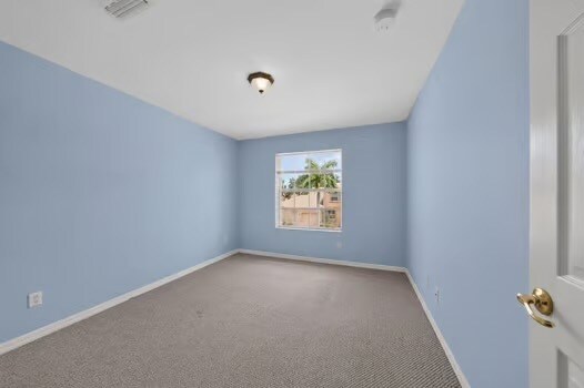 Building Photo - 7880 Lake Sawgrass Loop