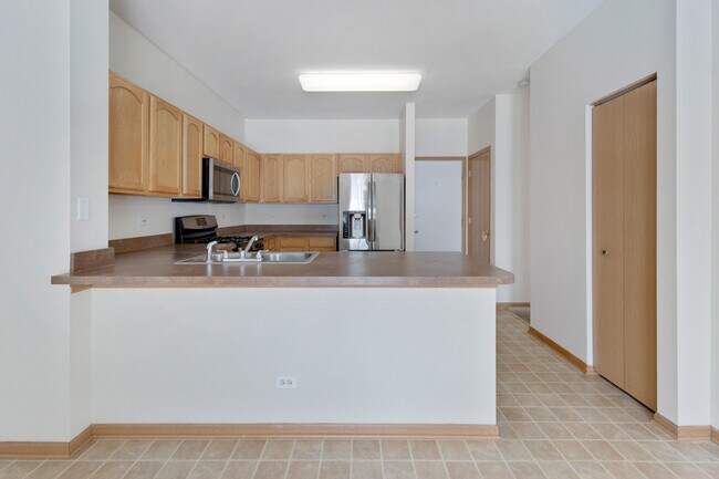 Building Photo - 840 Amelia Ct