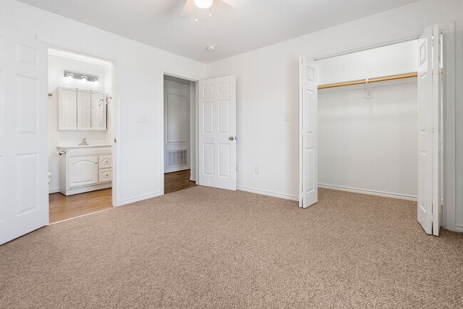 Building Photo - 210 Brazos St