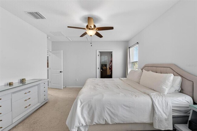 Building Photo - 11176 Leland Groves Dr