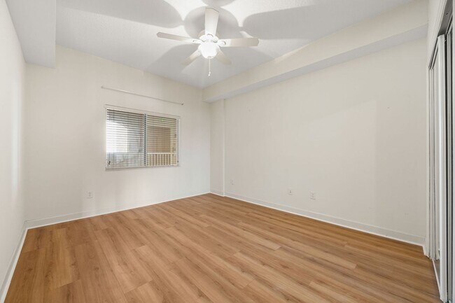 Building Photo - New Rental!