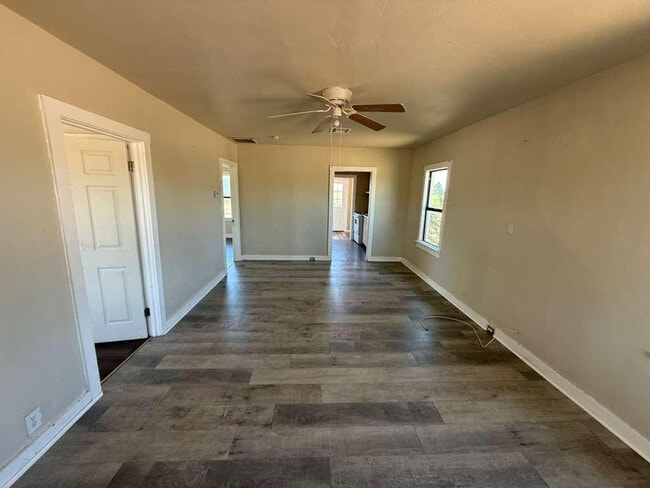 Building Photo - 2082 N Cougar Pl