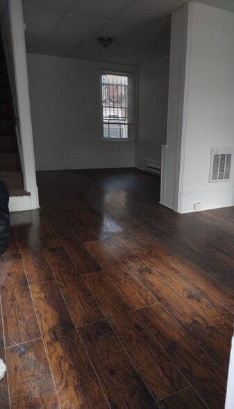 Building Photo - 2942 Rorer St