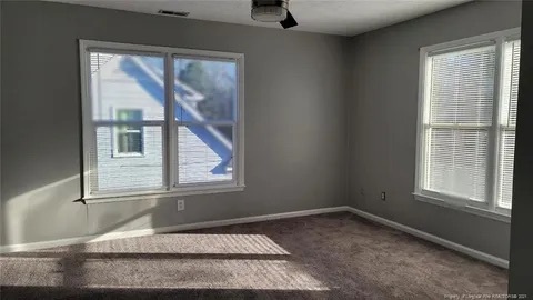 Guest Bedroom - 301 Silver Oaks Dr