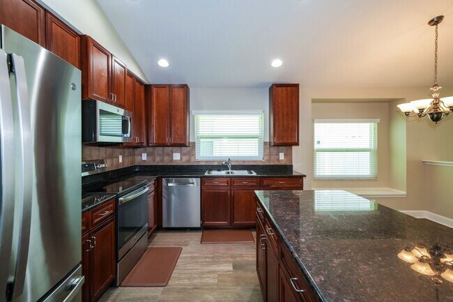 Building Photo - 3752 Olde Lanark Dr