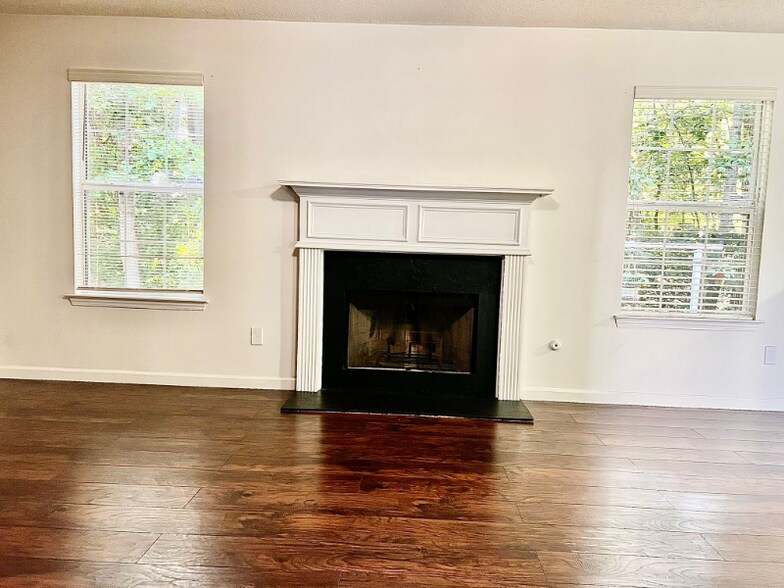 Building Photo - 3104 Mineral Ridge Ln