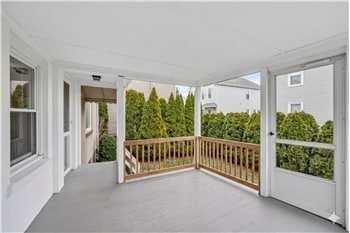 Building Photo - 106 White Rd