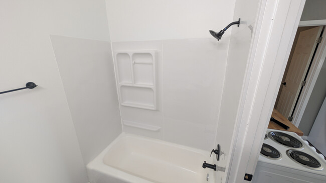 Building Photo - North Valley Apartments