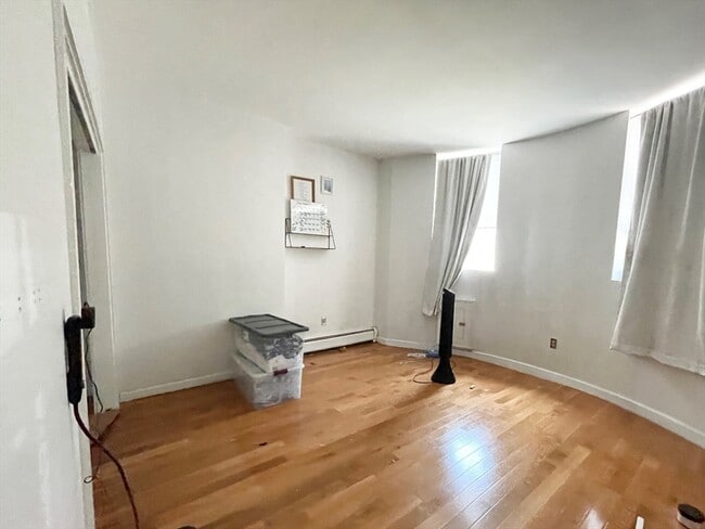 Building Photo - 670 Massachusetts Ave