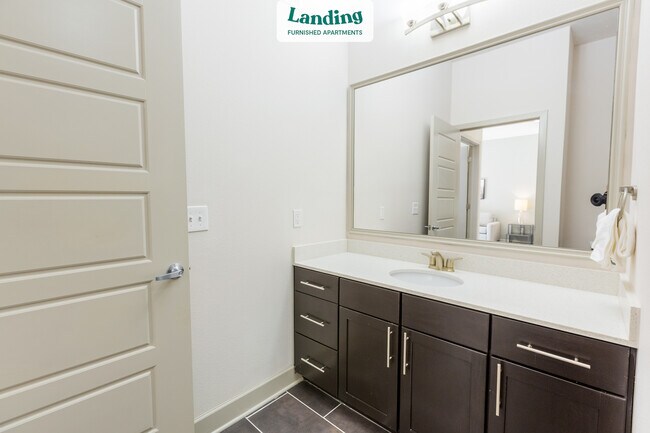 Building Photo - 3700 Mapleshade Ln