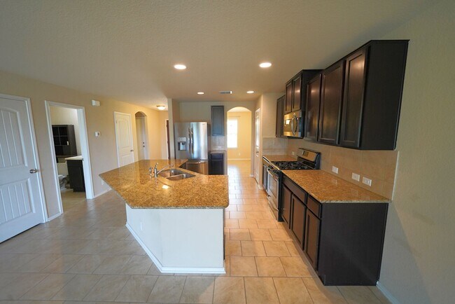 Building Photo - Gorgeous Selma Living with a Inground Pool...