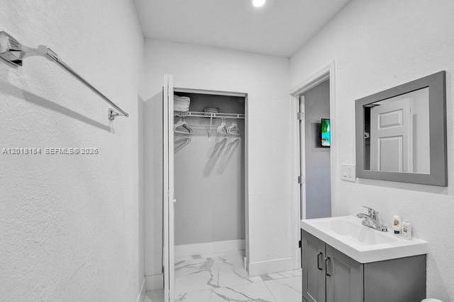 Building Photo - 1324 NE 151st St
