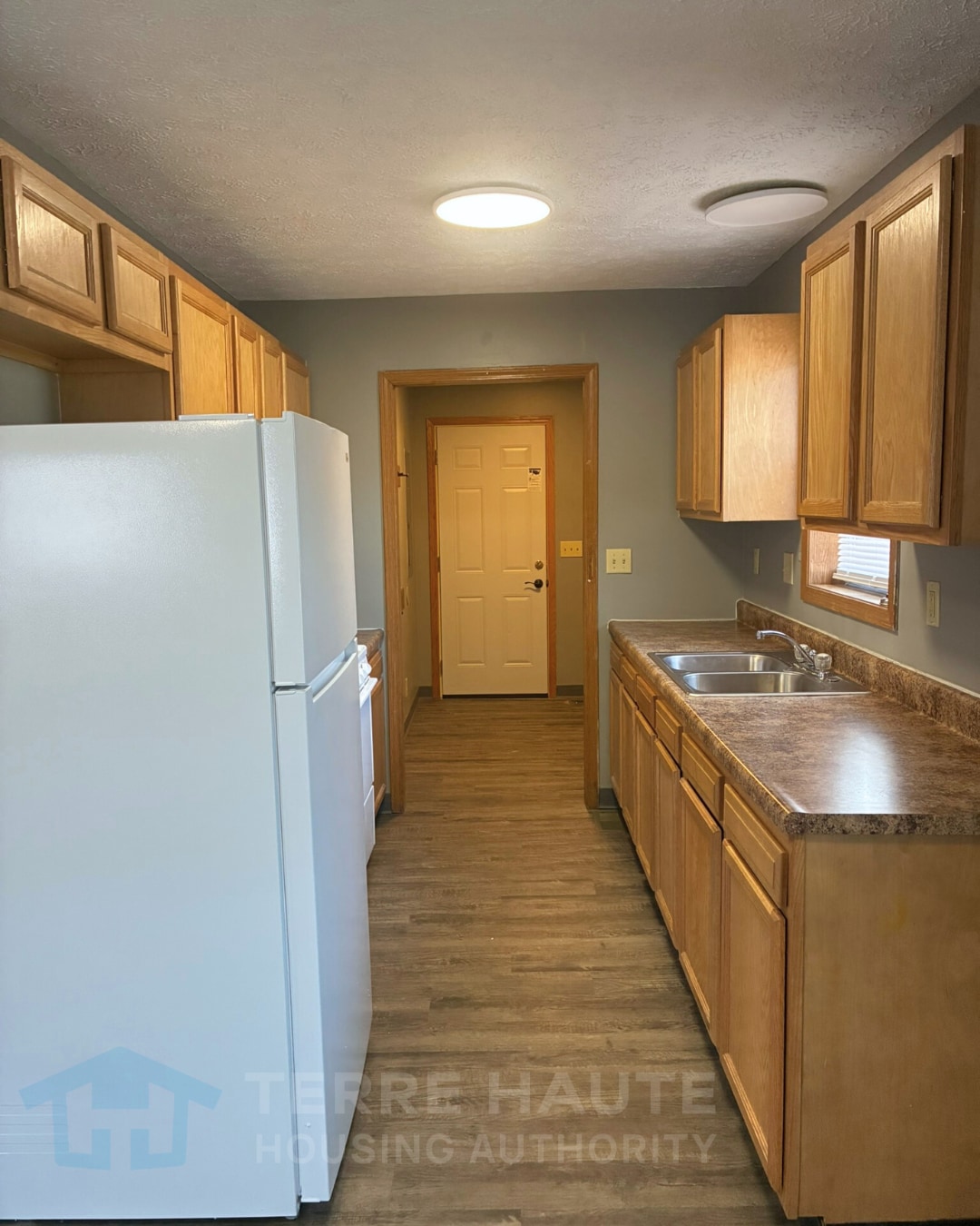 Kitchen - 1515 Cruft St