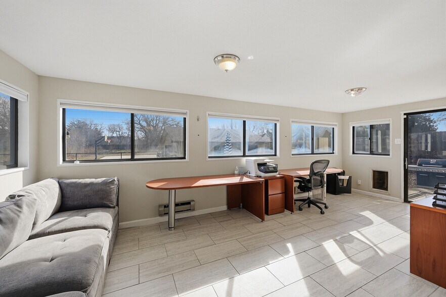 Building Photo - 1040 S Fulton St