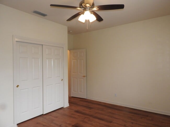 Building Photo - Beautiful Serrano Home - Single Story!