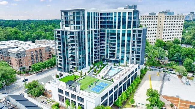 Building Photo - 2425 Peachtree Rd