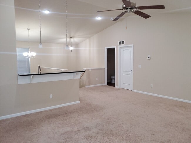 Building Photo - 2795 Jacklyn Ct
