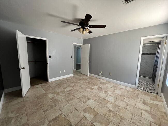 Building Photo - Beautiful Home 3BR/2Bath  on Bear Valley Springs Valley Floor