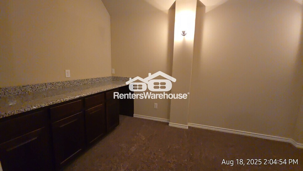Building Photo - 11701 Yarmouth Ln