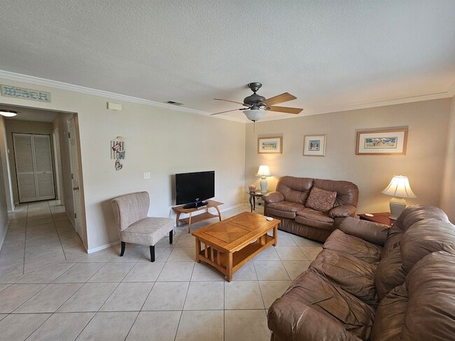 Building Photo - 47 Brigantine Ct
