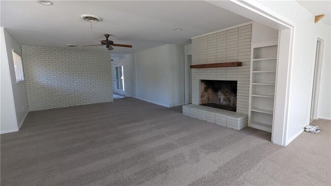 Building Photo - Charming 3-Bedroom Haven with 2 Baths and Spacious 1900 sq ft Layout in Waco!