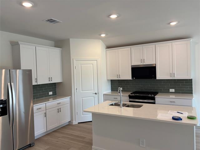 Building Photo - 5707 Rushing River Wy