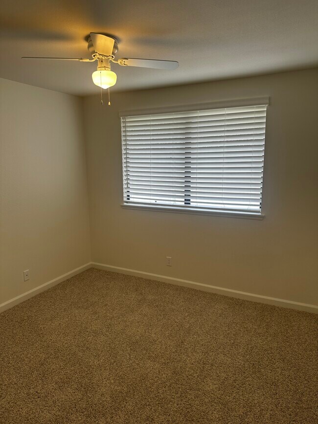 Building Photo - 3130 Corby Ave