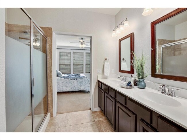 Building Photo - 16021 Travesia Way