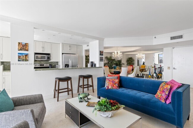 Building Photo - 19707 Turnberry Way