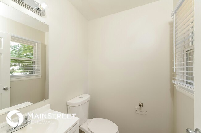 Building Photo - 4240 Cody Dr