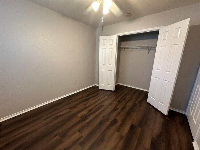 Building Photo - 18215 Temple Hill Ln
