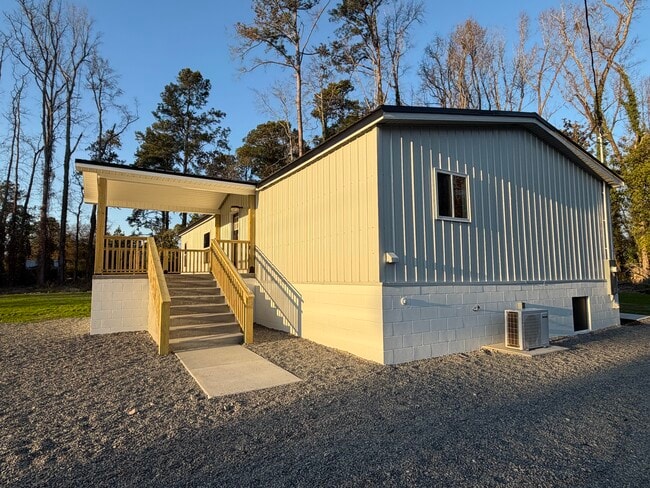 Building Photo - 1406 Flowing Wells Rd