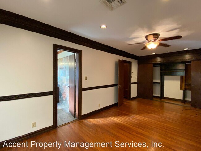 Building Photo - 1915 S Delaware Pl