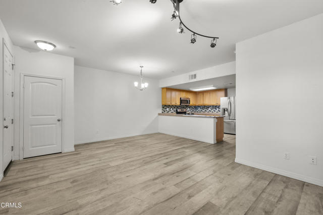 Building Photo - 3016 Moonlight Park Ave