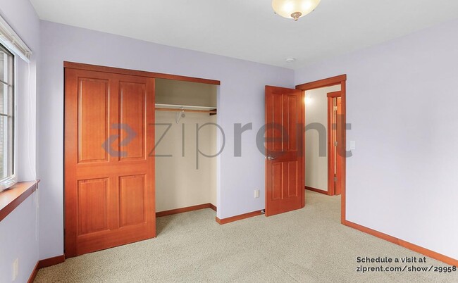 Building Photo - 16225 Simonds Rd NE