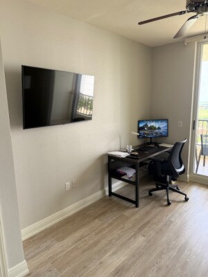 Building Photo - 1065 Borghese Ln