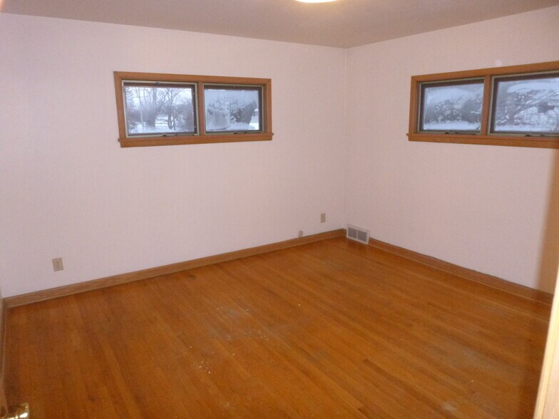 Bedroom 2 - 9404 W North Ave