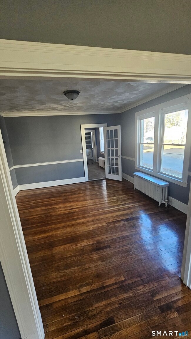 Building Photo - 120 Branford St