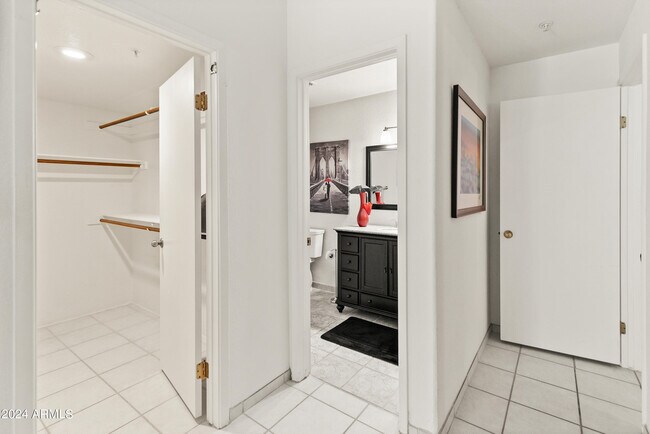 Building Photo - 11333 N 92nd St