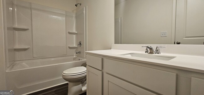 Building Photo - 304 Hynes Dr