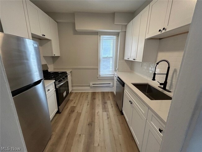 Building Photo - 2374 Euclid Heights Blvd