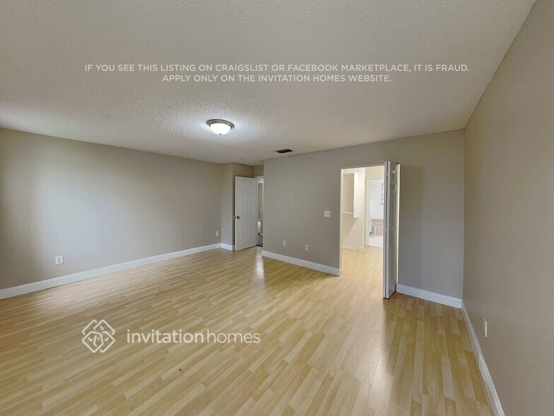 Building Photo - 538 NW 157th Ln