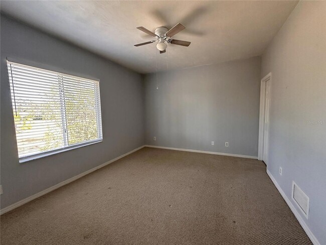 Building Photo - 35 Magnolia Ave