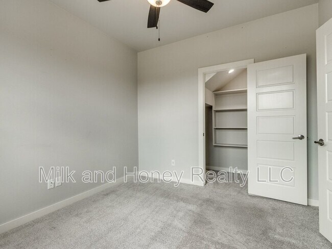 Building Photo - 14525 Rochefort Ln