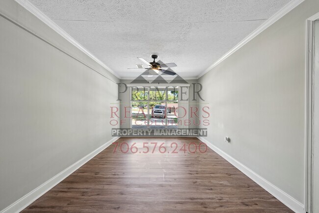 Building Photo - 6344 Newick Dr